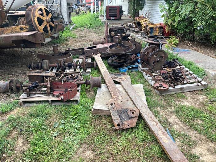 Used Bucyrus Erie 24-L Cable Tool Rig