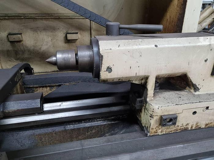 Used 2007 CNC TAKANG LA26-3000 HEAVY DUTY CNC TURNING LATHE MACHINE