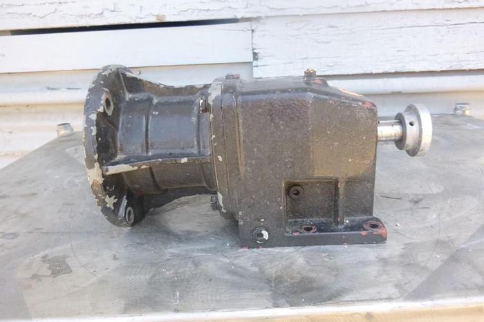 Used Reducer, Gear Box, 1 HP, 5.57:1, Nord Drive Systems #C744072