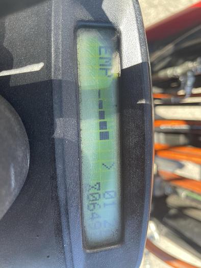 Used 12,000 POUND YALE FORKLIFT W/ OPTION FOR ROLL CLAMP