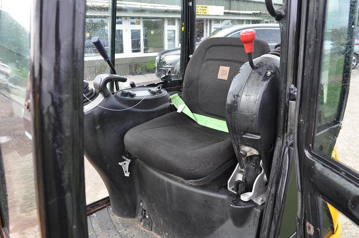 Used 2015 JCB 8016CTS