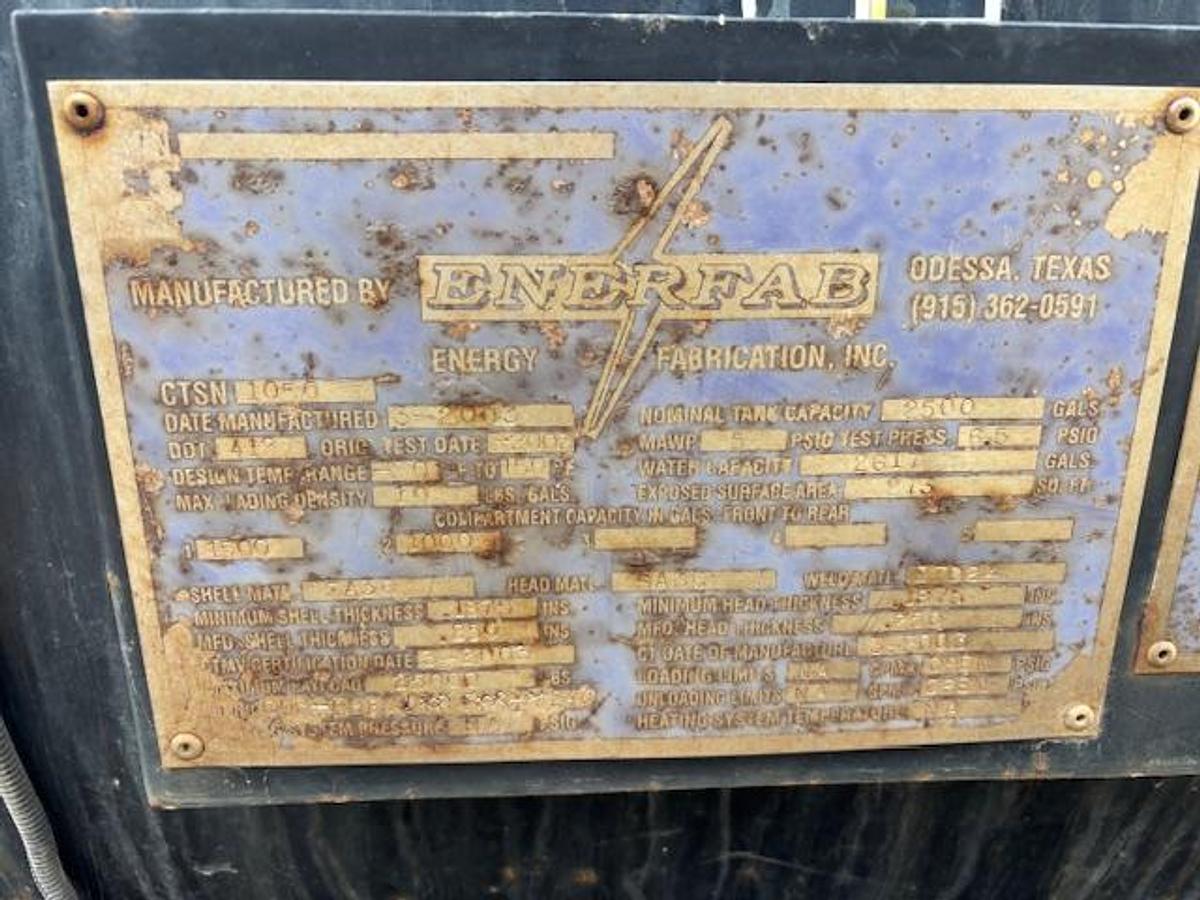 Used 1998 ENERFAB Acid truck