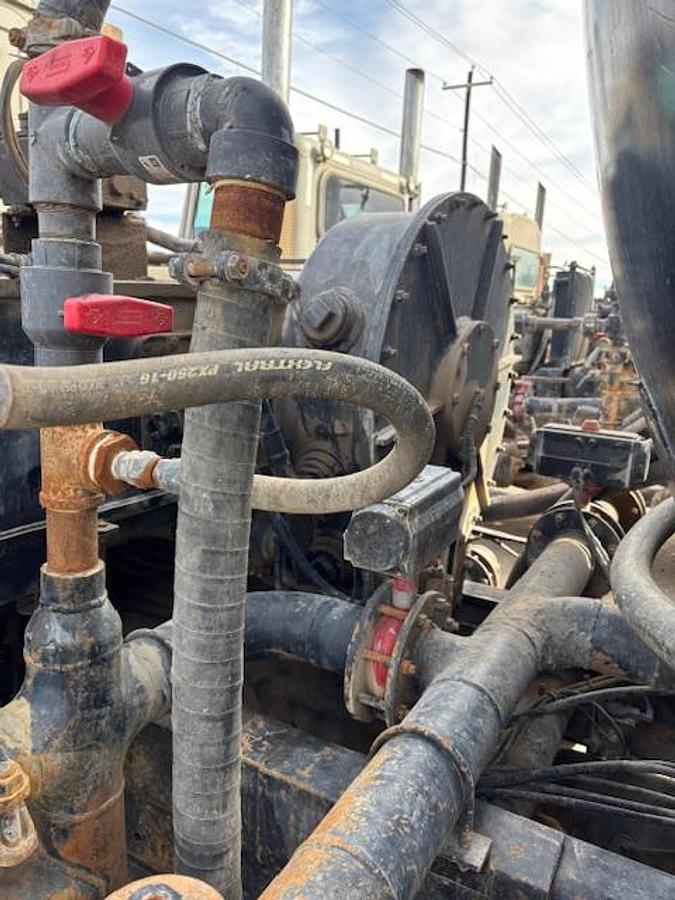 Used 2012 ENERFAB Acid truck