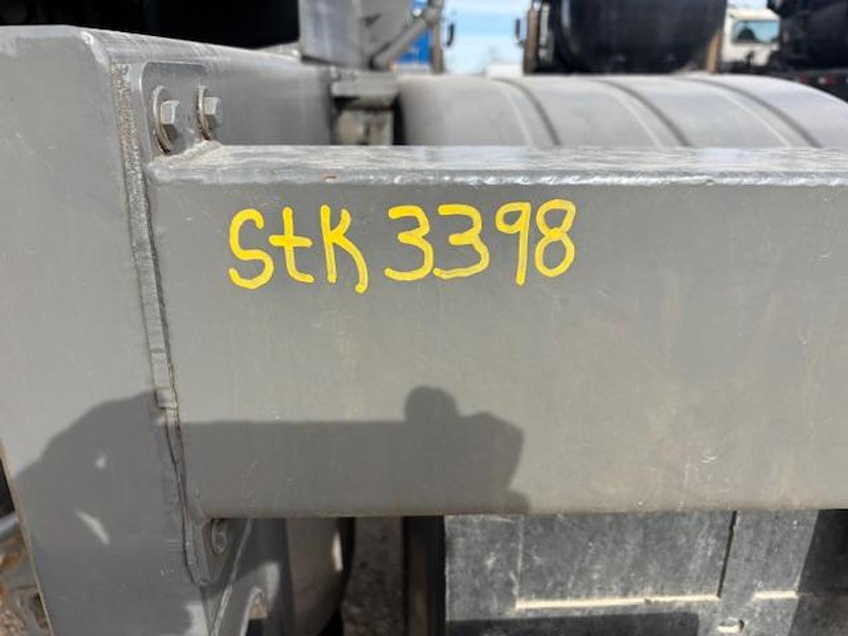 Used 2011 WILCOX FIBERGLASS ACID TRAILER