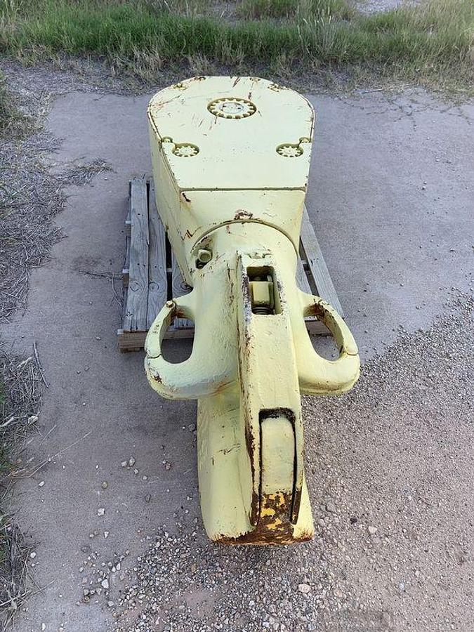 Used MCKISSICK Web-Wilson Hydra Hook