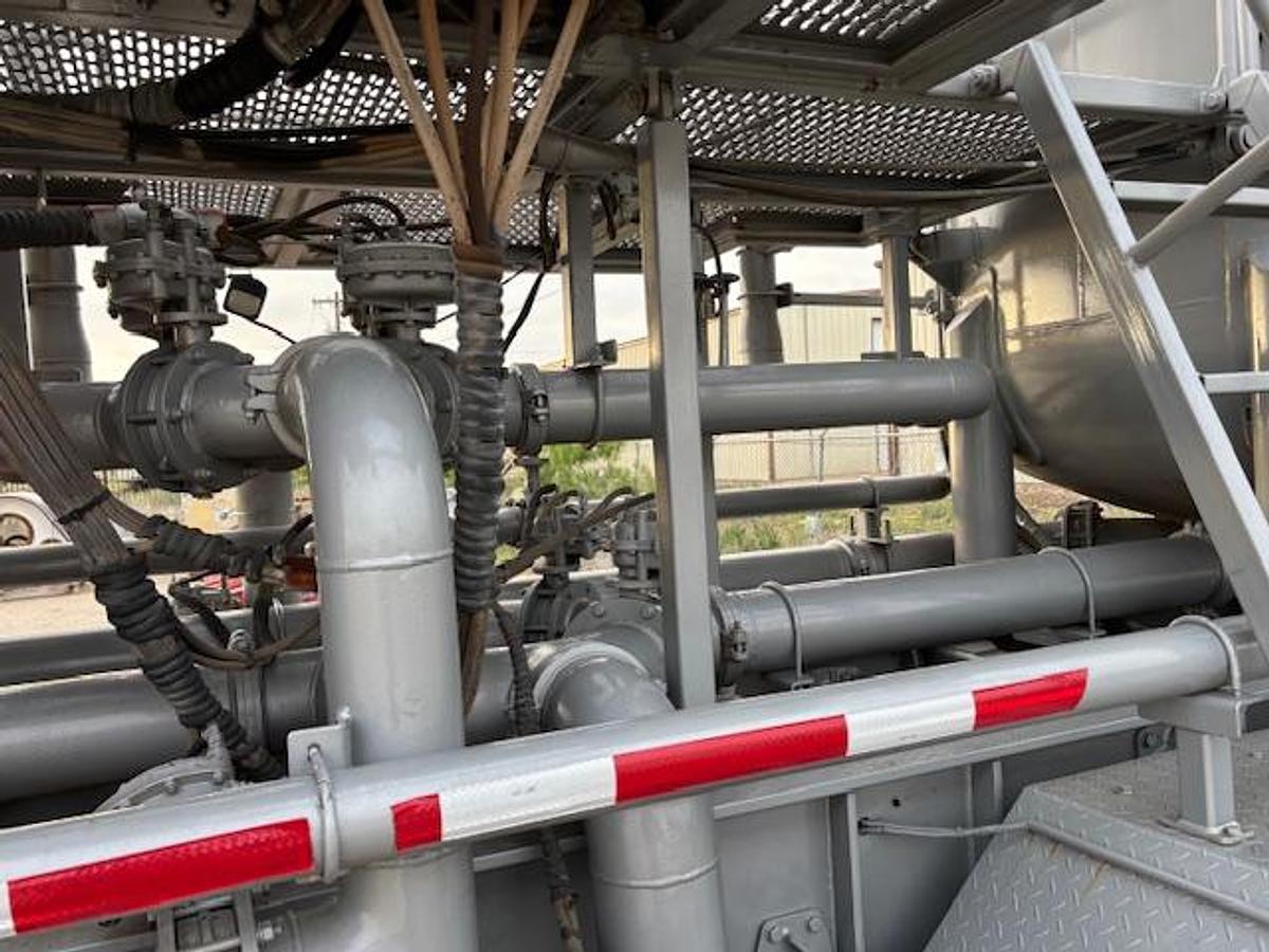 Used Special Equipment Mfg/Yantaj Jereh Petroleum Equipment and Technologies Mixing units