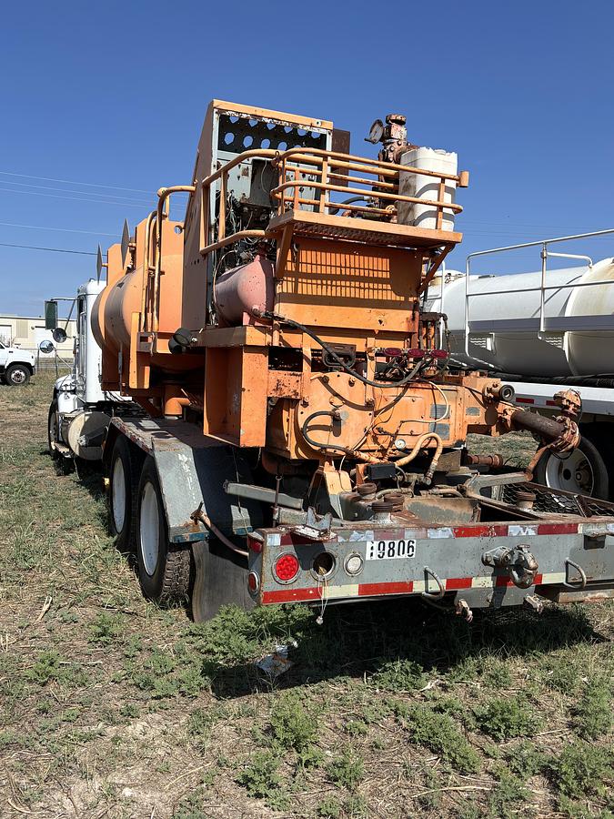 Used 1998 Navistar International Cement Unit