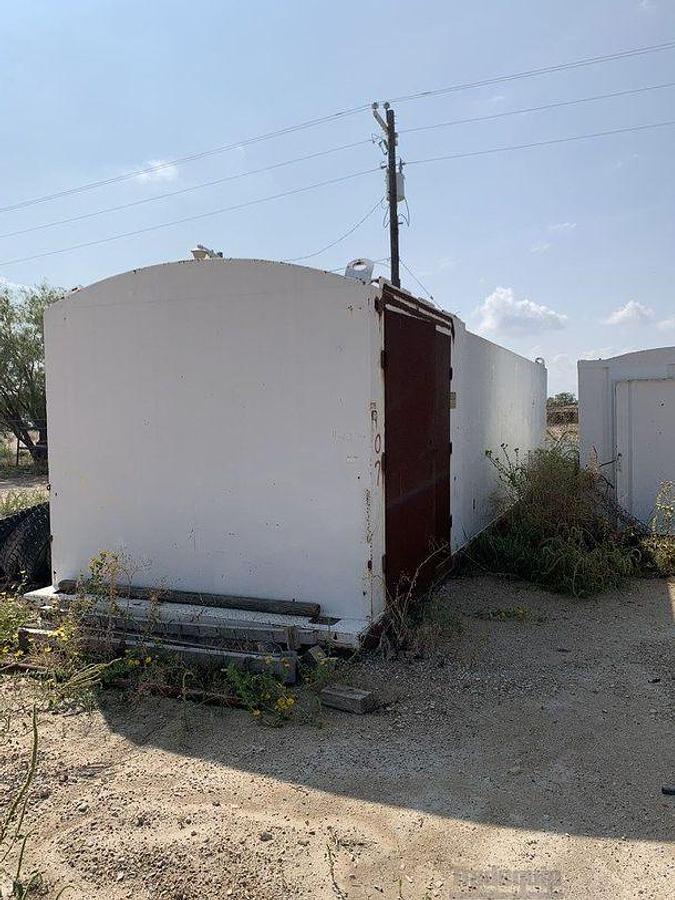 Used Buildings - Doghouses