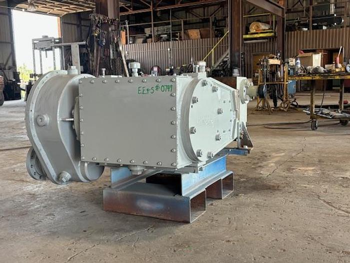 2015 SPM/Propell 600 Shorty triplex pump