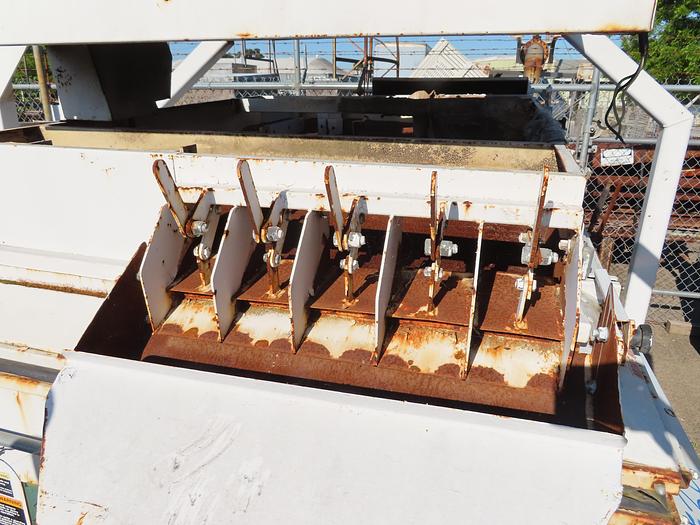 Used LMC Gravity Table