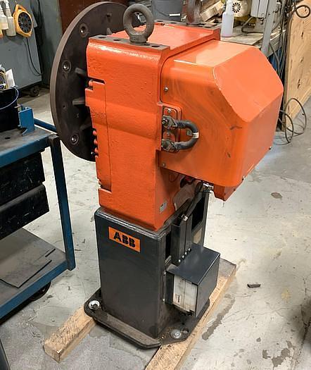 Used LINCOLN ELECTRIC  IRB 2400 ROBOTIC LASER WELDING CELL WITH DUAL ABB IRBP 2000L DUAL TRUNNIONS