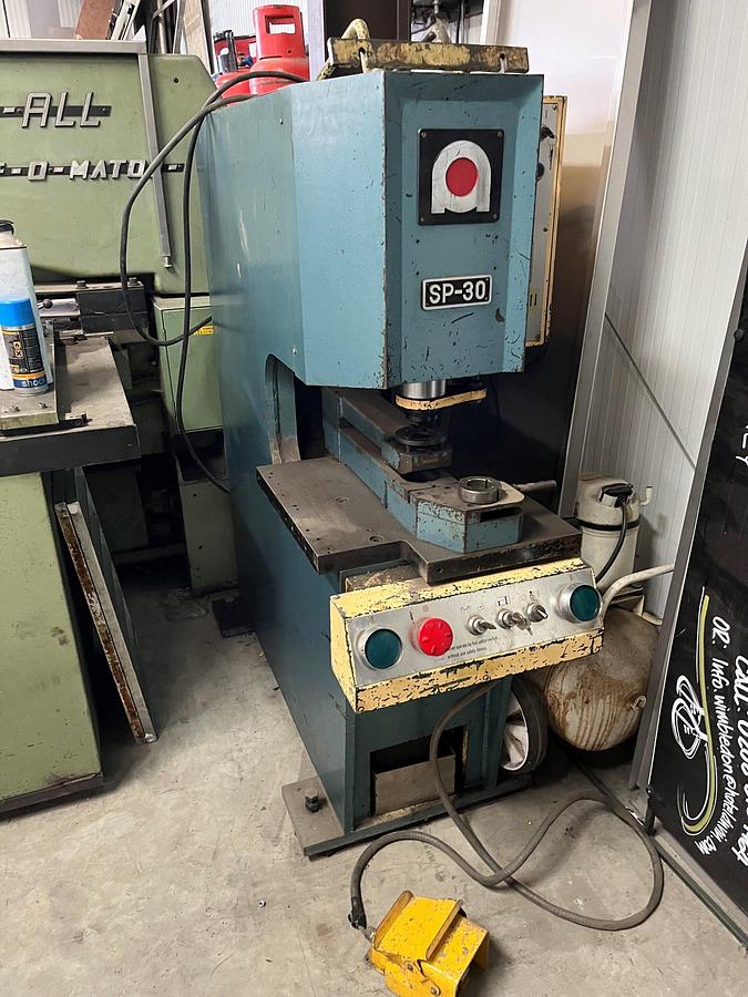 Used Amada SP30 Hydraulic Press