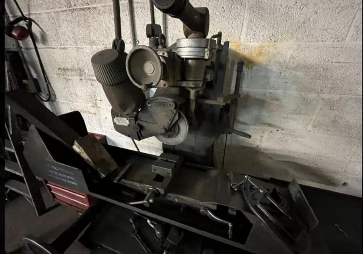 Used Jones & Shipman 540P Hydraulic Surface Grinder