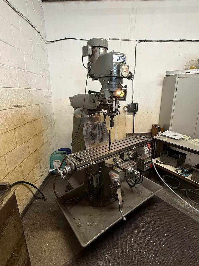 Used Semco LC 1 1/2VS Turret Mill