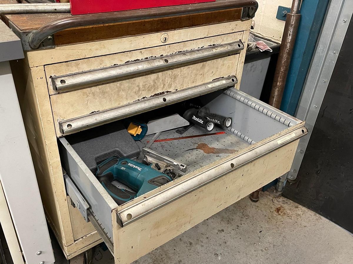 Used 4 Drawer Cabinet
