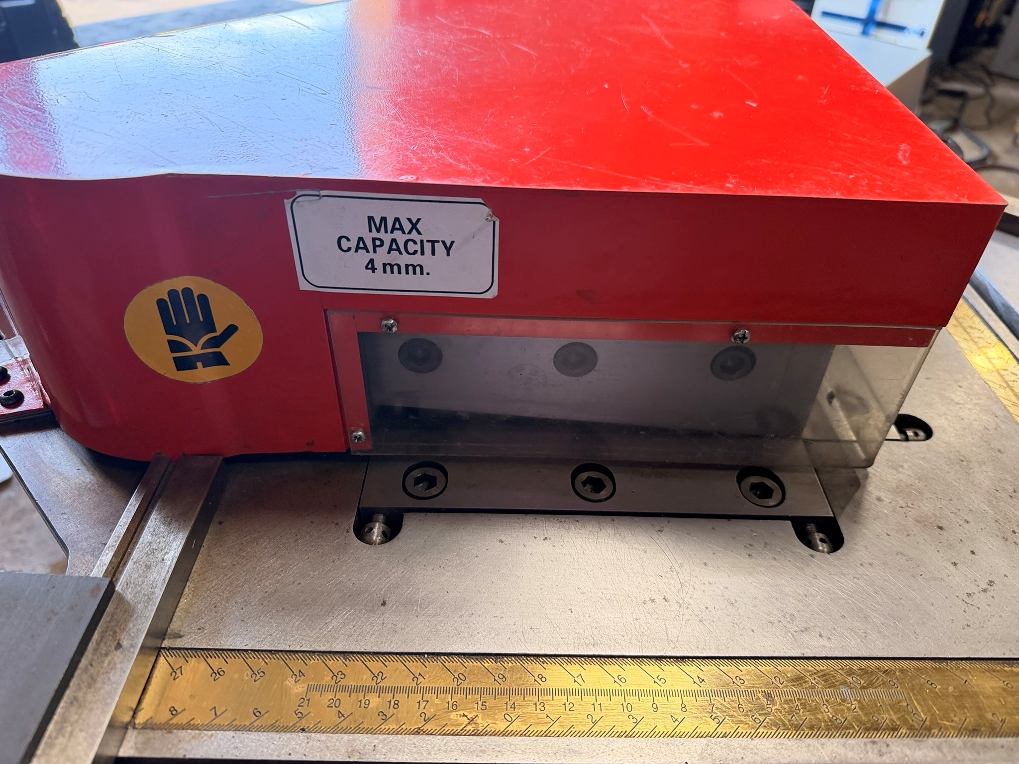 Used Mantech 200/4 Hydraulic Corner Notcher