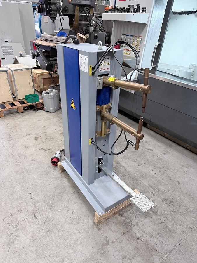 Used PEI PBP 126 PX1600 Spot Welder