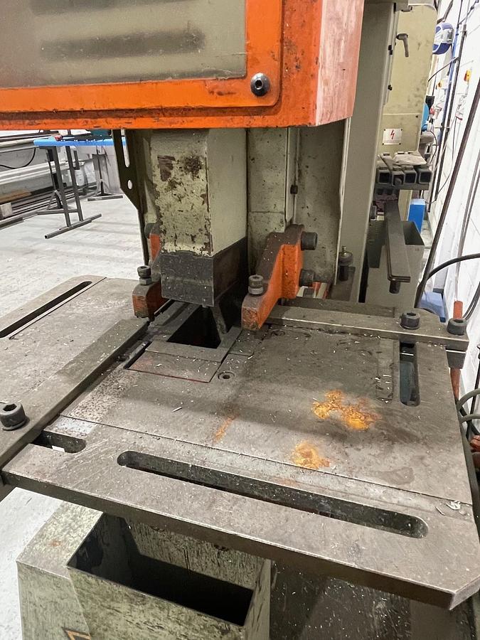 Used Baileigh SW-753 Hydraulic Steelworker