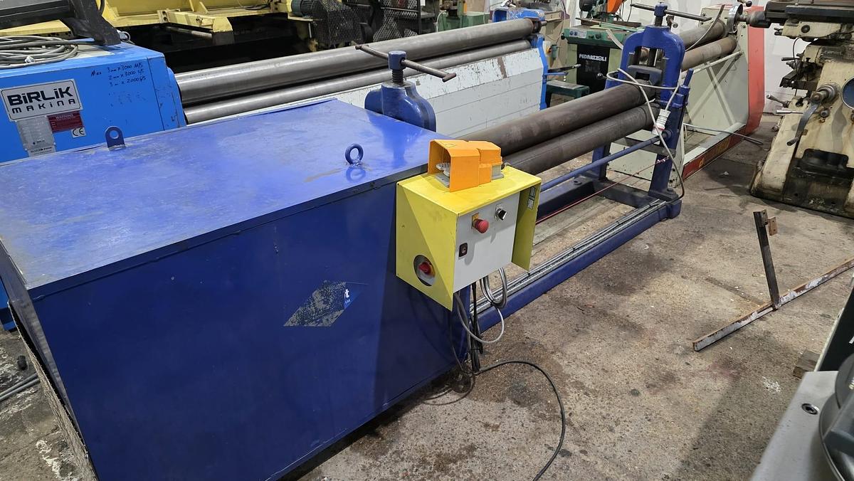 Used 72″Power Bending Rolls