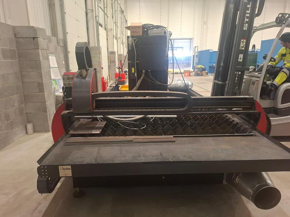Used Kutavar 4 x 2m CNC Plasma Cutter