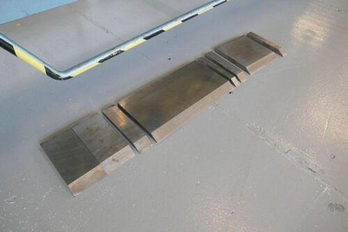 Used Keetona BP101420 Box & Pan Folder