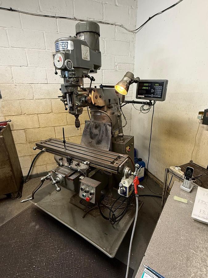 Used Semco LC 1 1/2VS Turret Mill