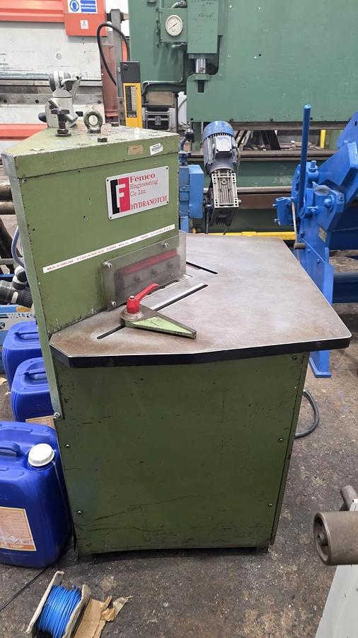 Used Femco HN 886 Hydraulic Corner Notcher