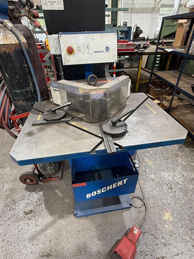 Used Boschert LB 12/6 Hydraulic Corner Notcher