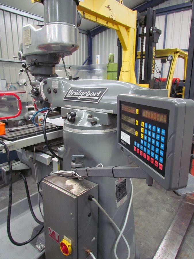 Used Bridgeport BR2 Turret Mill