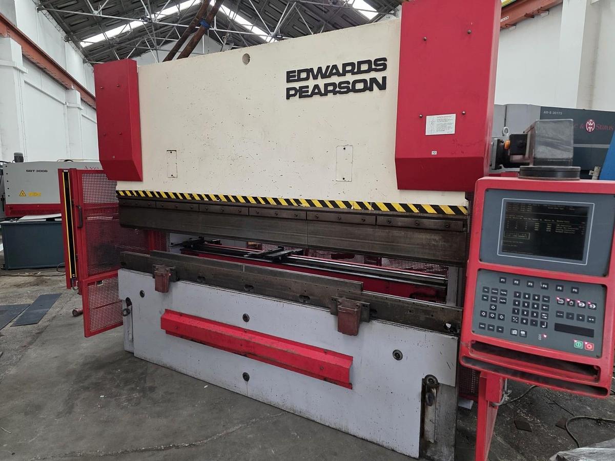 Used Edwards Pearson PR6 150/3100 CNC Downstroke Pressbrake