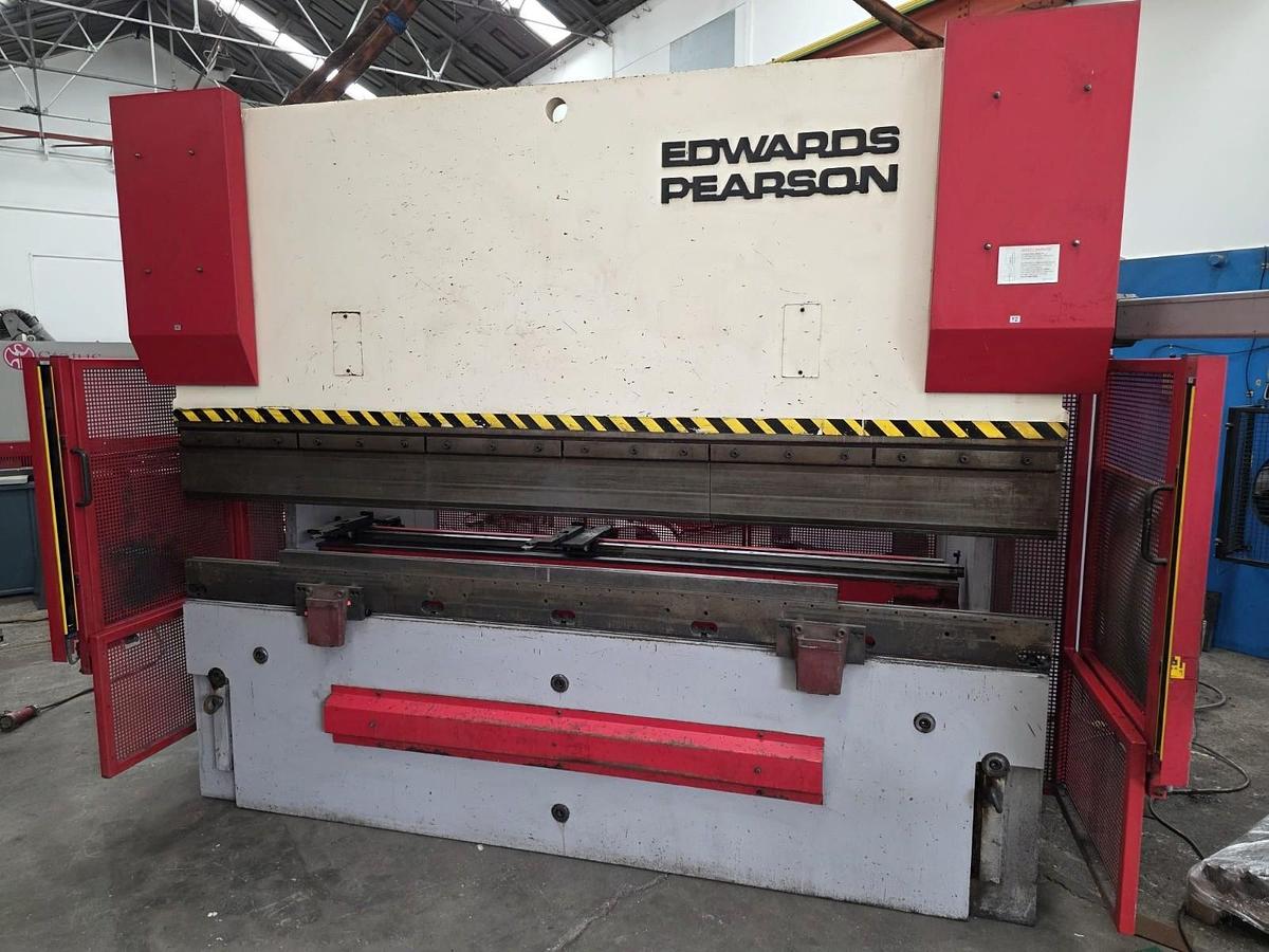 Used Edwards Pearson PR6 150/3100 CNC Downstroke Pressbrake