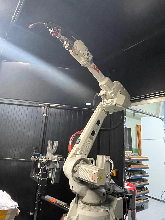Used ABB Flexarc B Robot Welding Cell