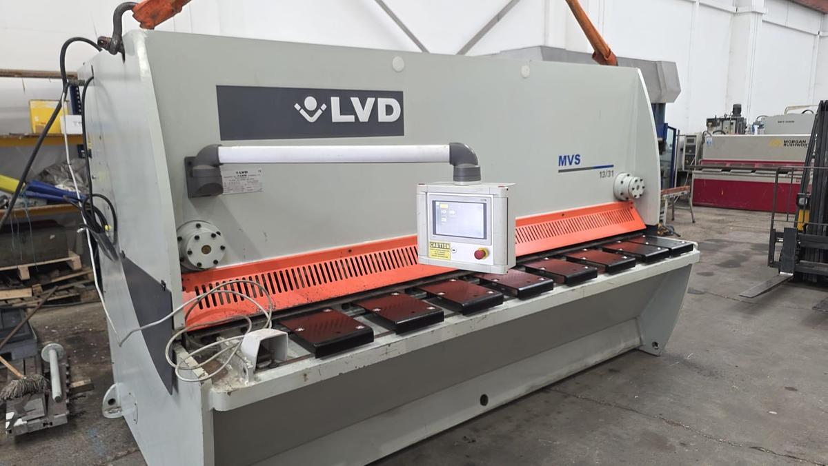 Used LVD MSV 13/31 Hydraulic Shear