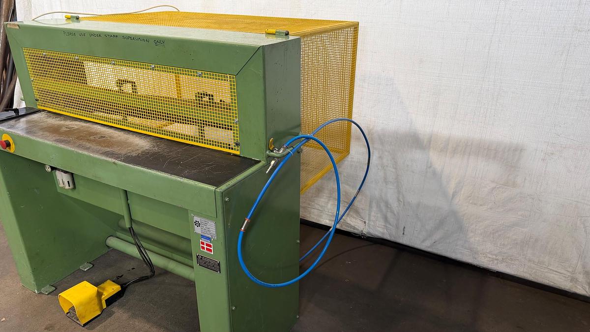 Used 2009 HM CS100/P1