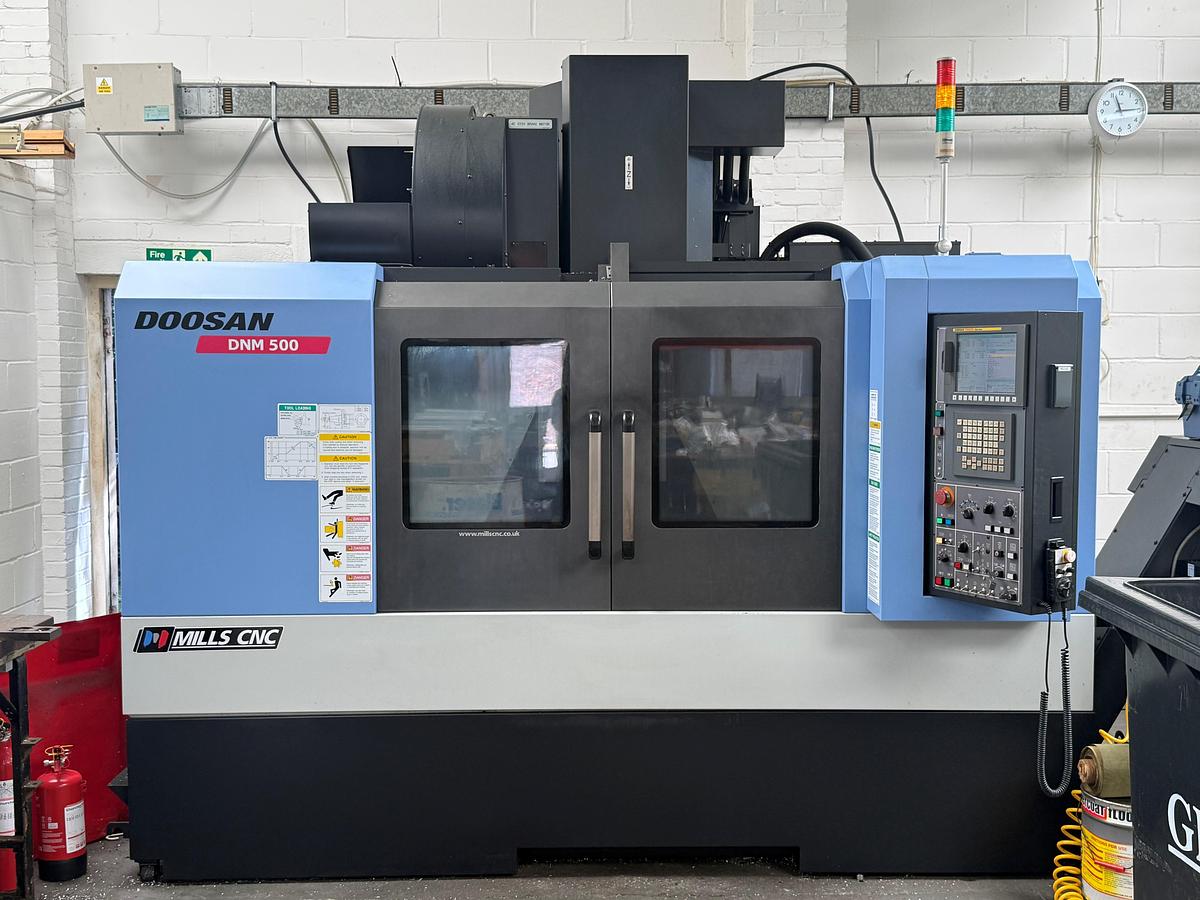 Used Doosan DNM 500 Vertical Machining Centre