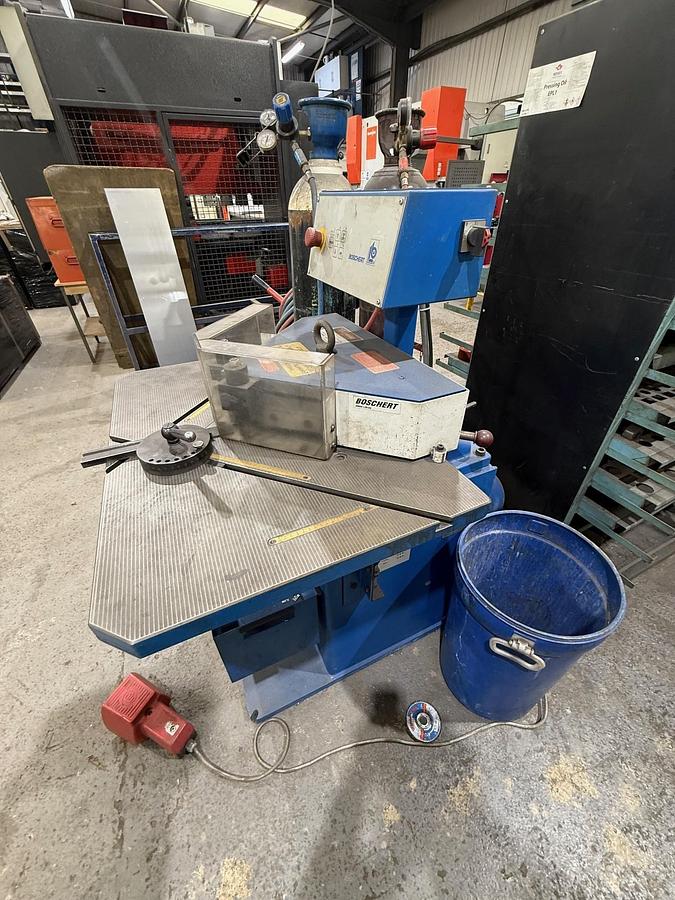 Used Boschert LB 12/6 Hydraulic Corner Notcher