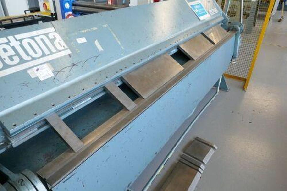Used Keetona BP101420 Box & Pan Folder
