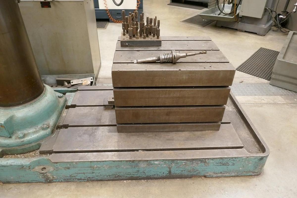 Used Archdale Radial Arm Drill