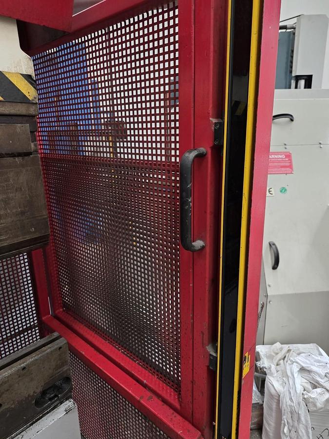Used Edwards Pearson PR6 150/3100 CNC Downstroke Pressbrake