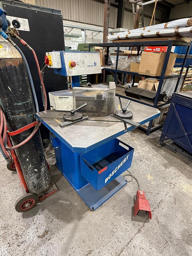 Used Boschert LB 12/6 Hydraulic Corner Notcher