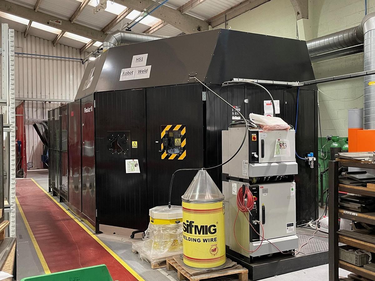 Used ABB Flexarc B Robot Welding Cell