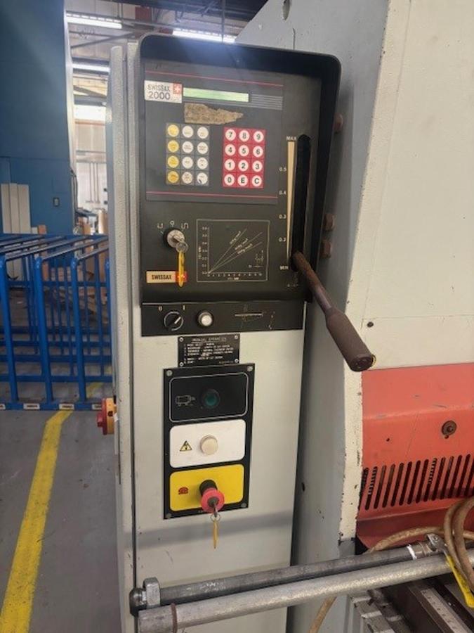 Used Edwards Pearson VS 6.5x3070 Hydraulic Shear