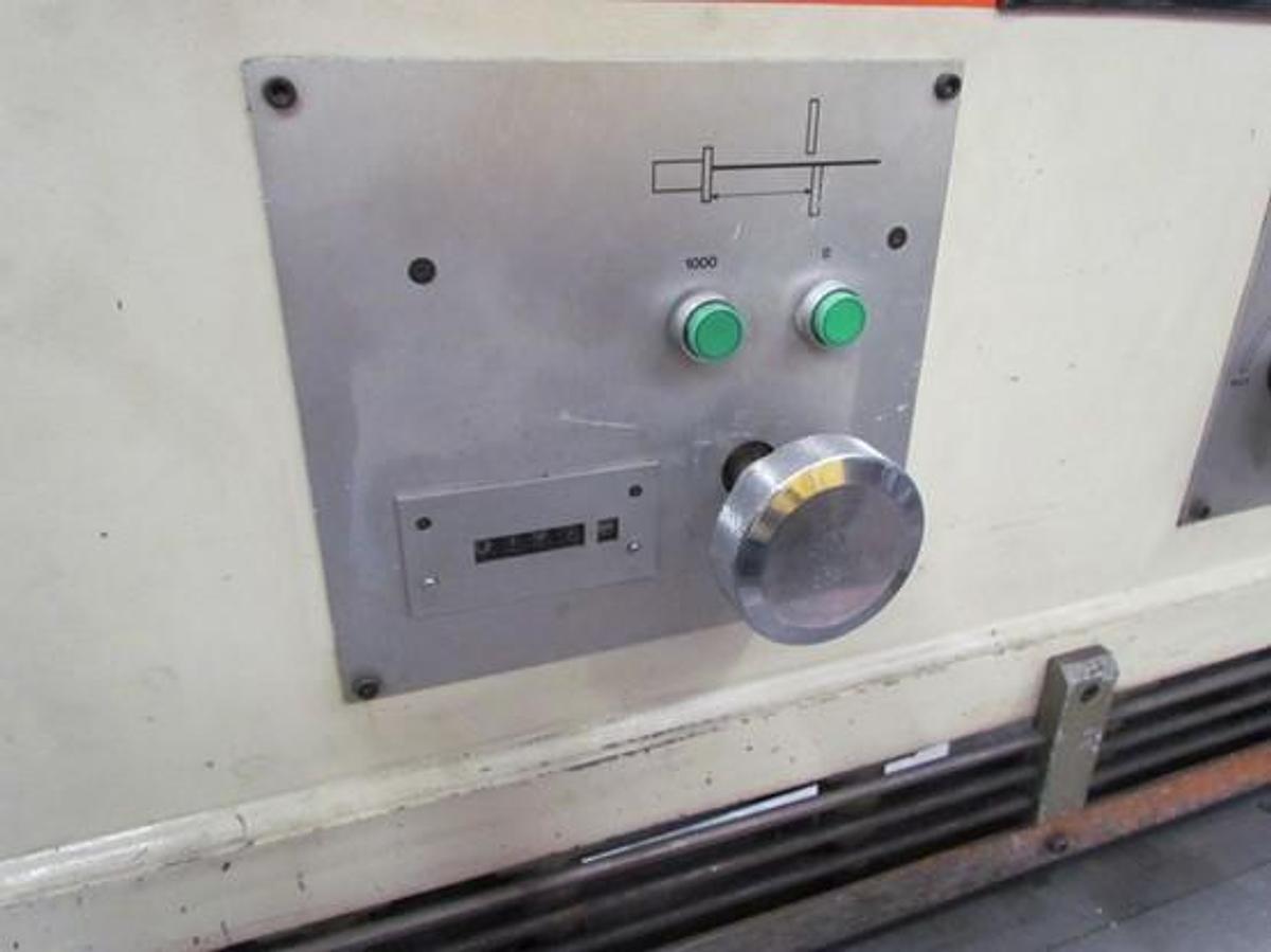 Used K & B 4-1250 Hydraulic Shear