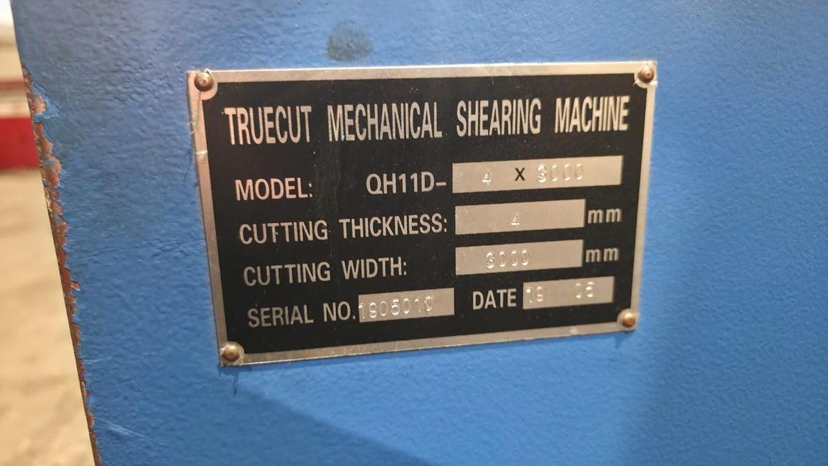 Used Edwards Pearson QH11D Direct Drive Mechanical Shear