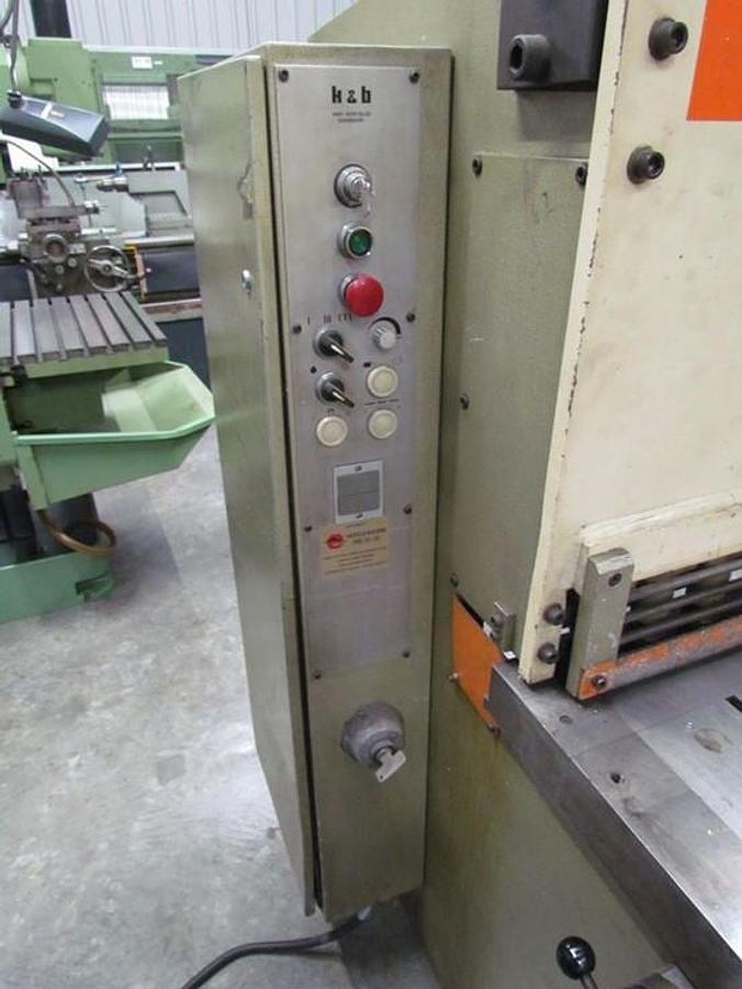 Used K & B 4-1250 Hydraulic Shear