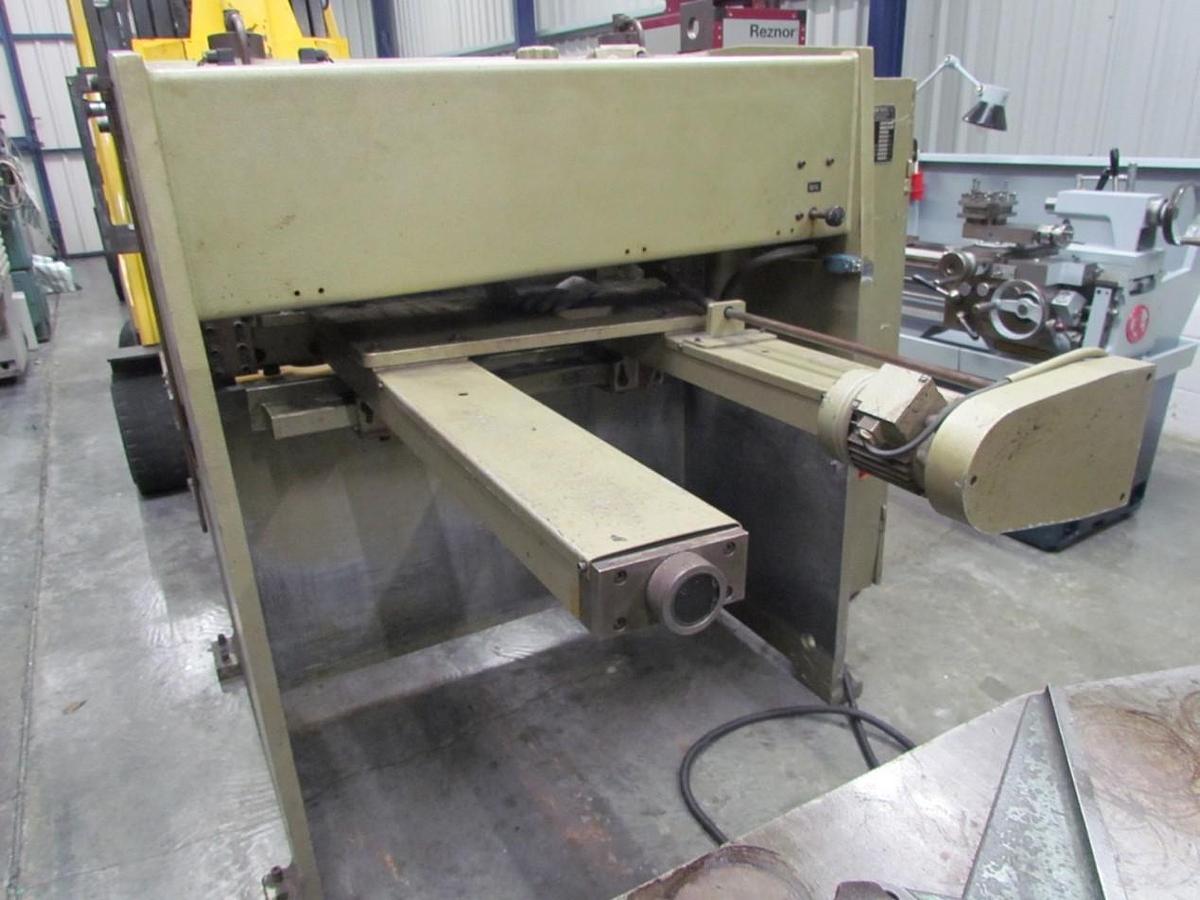 Used K & B 4-1250 Hydraulic Shear