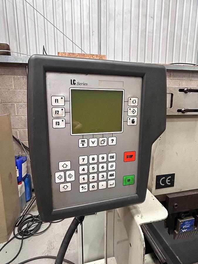 Used Macform QA 7-16 Hydraulic Upstroke Pressbrake