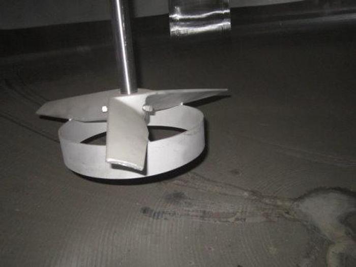 Used Tank, 1,250 Gallon, S/st, Jkt, Agit, 6' X 6', DT/DBTank, 1,250 Gallon, S/st, Jkt, Agit, 6' X 6', DT/DB #S738661