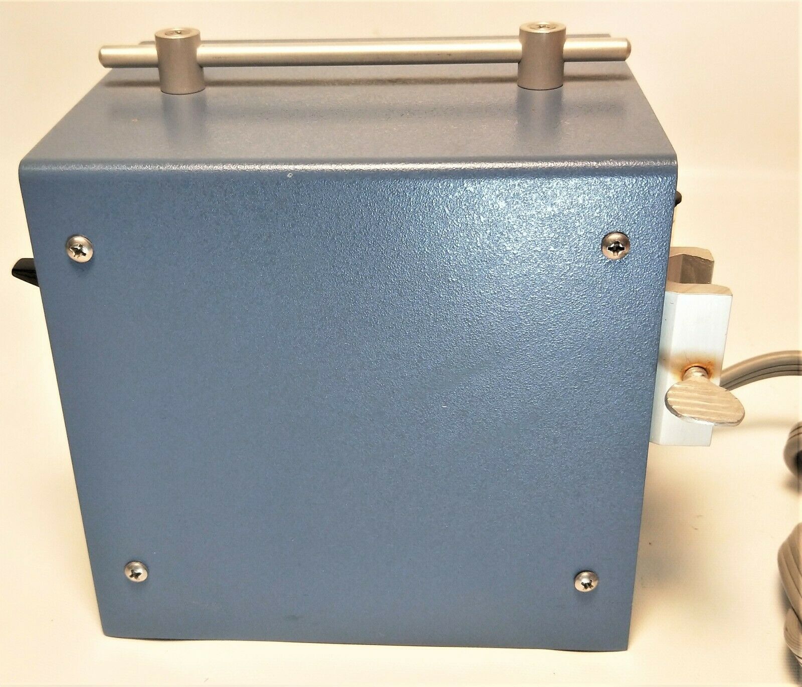 Used I2R Therm-O-Watch L7-1100SA Liquid Level Monitor and Power Supply