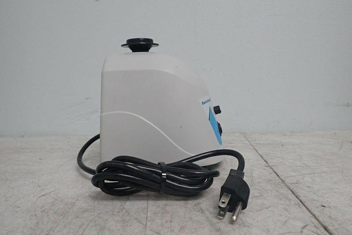 Used Benchmark Scientific BV1000 Vortex Mixer  700358314803